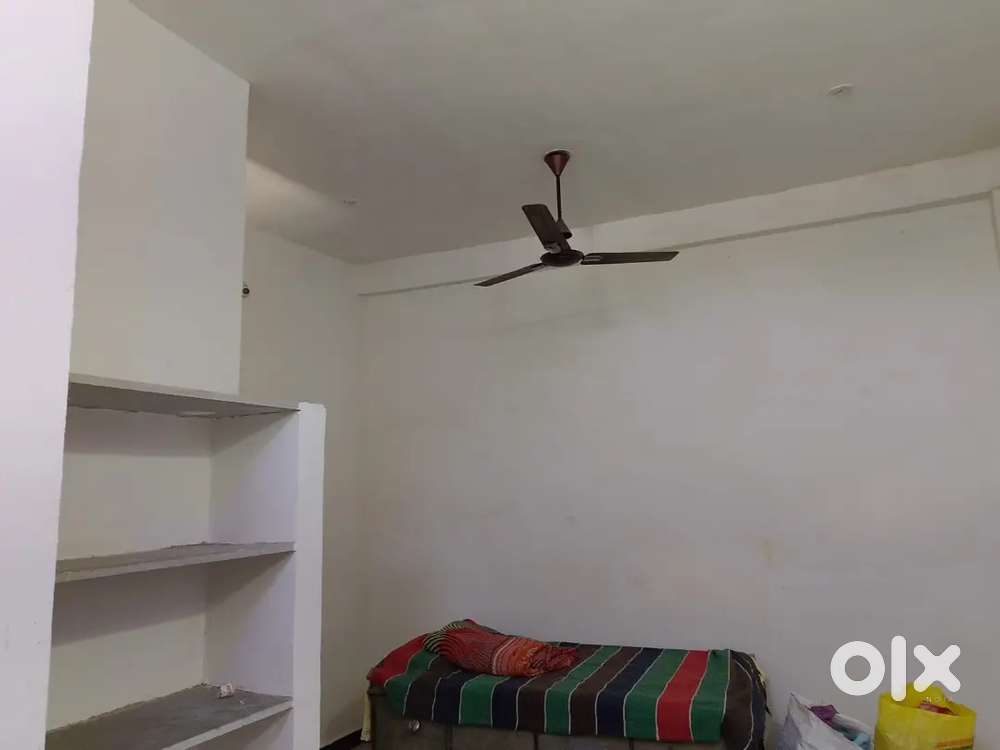 1 Room Rent