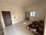 1 Big hall with balcony on rent for single person or for students