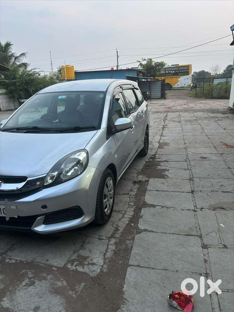 Honda Mobilio 2015 Petrol Well Maintained