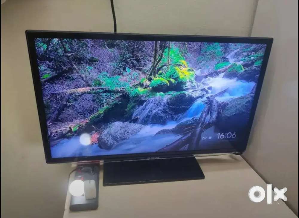 Samsung TV 32inch LED Full HD 1080P