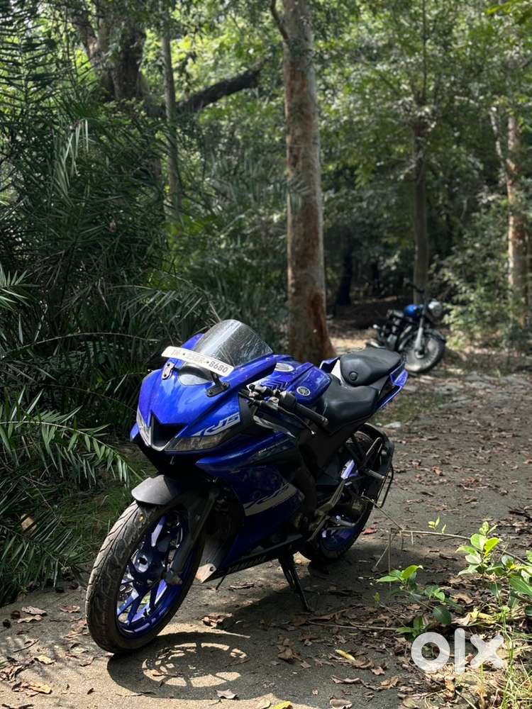 YAMAHA YZF R15 V3