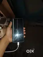 Vi o v25 only display mai line aya bki good condition mai hai