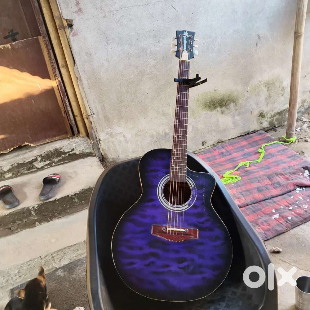 Acoustic guiter