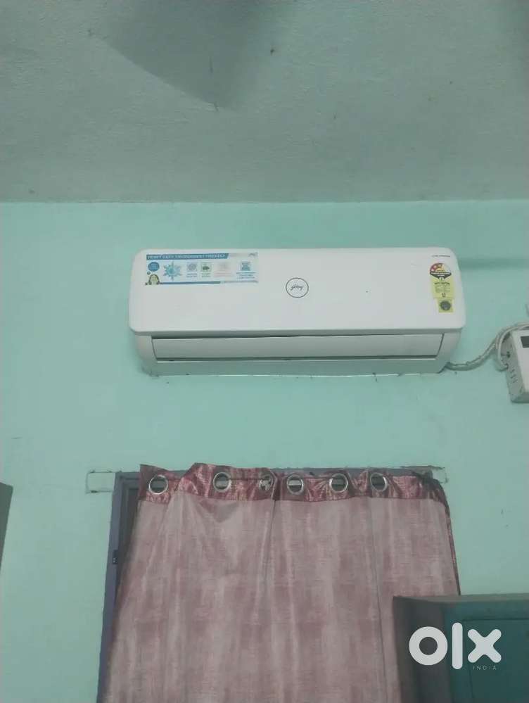 Ac selling 4 years ac