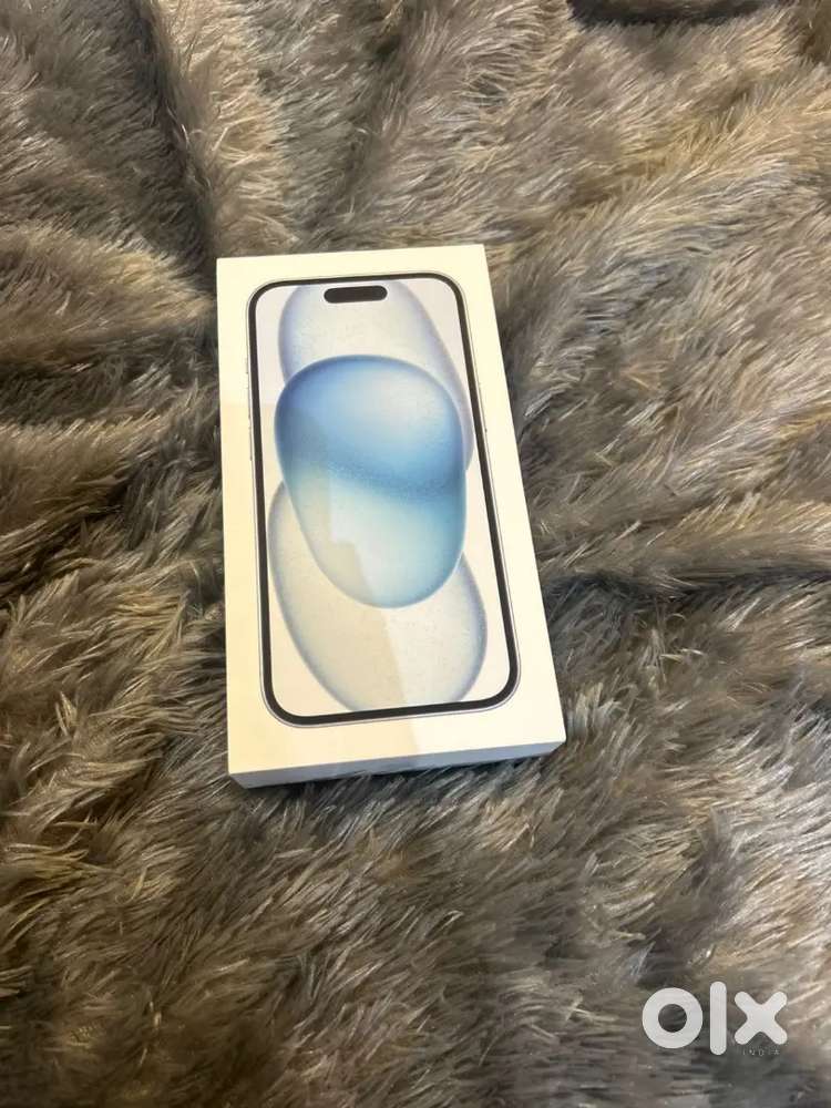 Iphone 15 blue