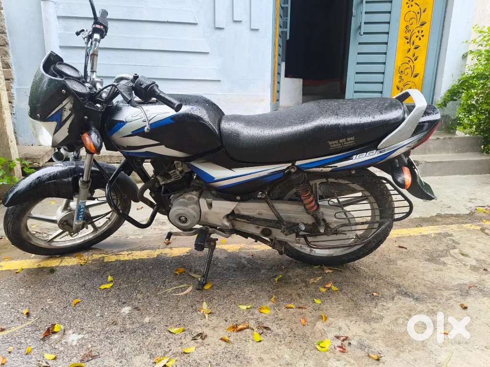 Sale bike bajaj ct 100