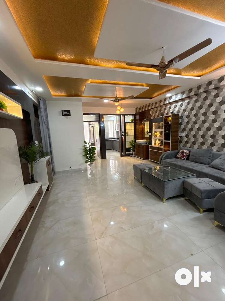 3 BHK FRONT FACE FLAT WITH 2 BALCONIES