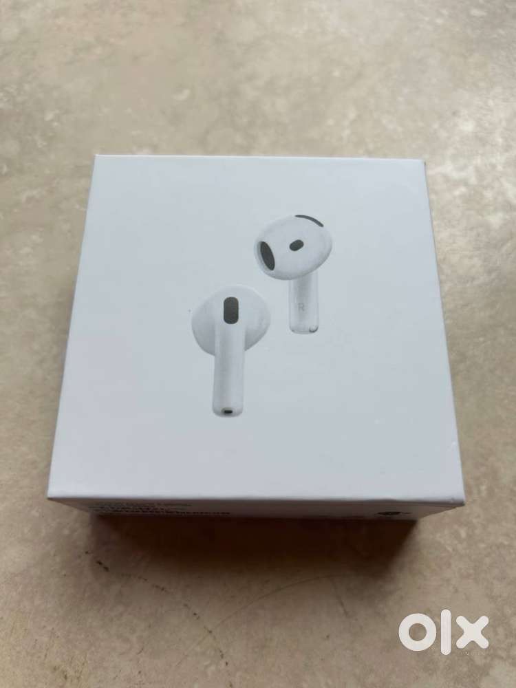 apple AirPods 4 with Active Noise Cancellation