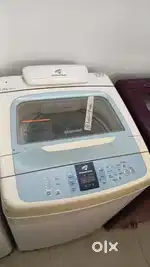HIGH QUALITY LESS USED WASHING MACHINE AVAILABLE