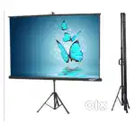 Brand new Projector Screen 6 x 4 with stand
