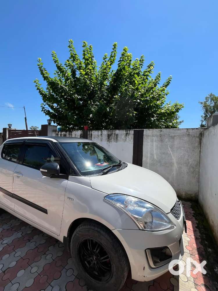 Maruti Suzuki Swift 2016 Diesel 930000 Km Driven