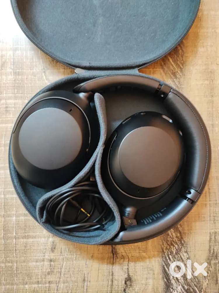 Sony premium wireless headphone
