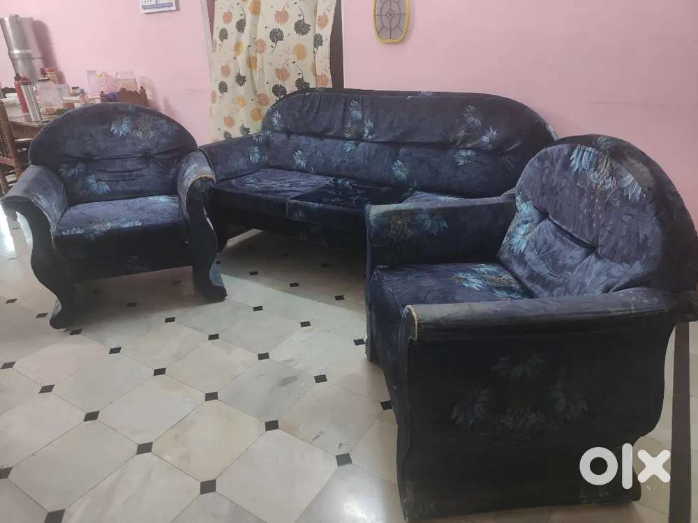 Sofa set 3+1+1