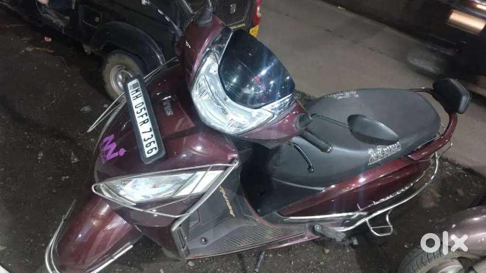 Tvs Jupiter 125 scooty