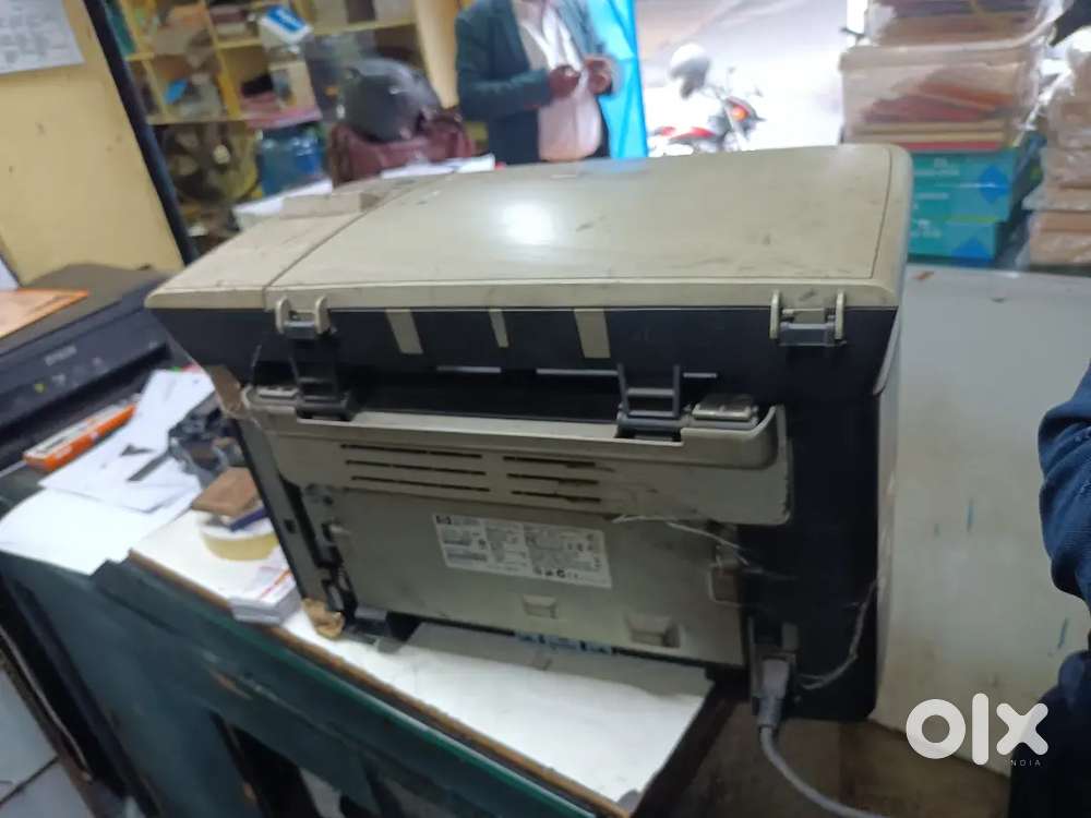 HP 1005 FULL CONDITION.