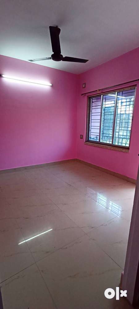 1bhk apartment rent kestopur 1st floor familly.bachaler