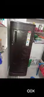 Whirlpool fridge good condition on work