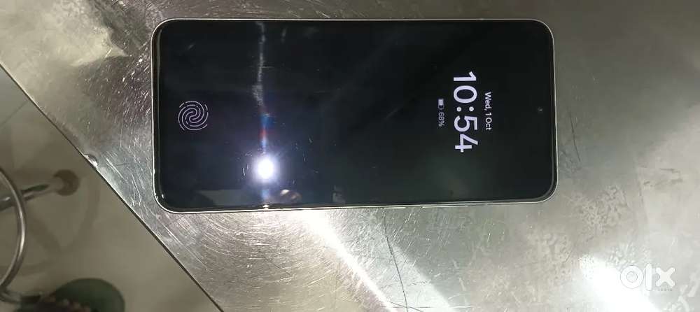 Oppo reno14pro 5g white colour 3half Month old bill box charger sab h