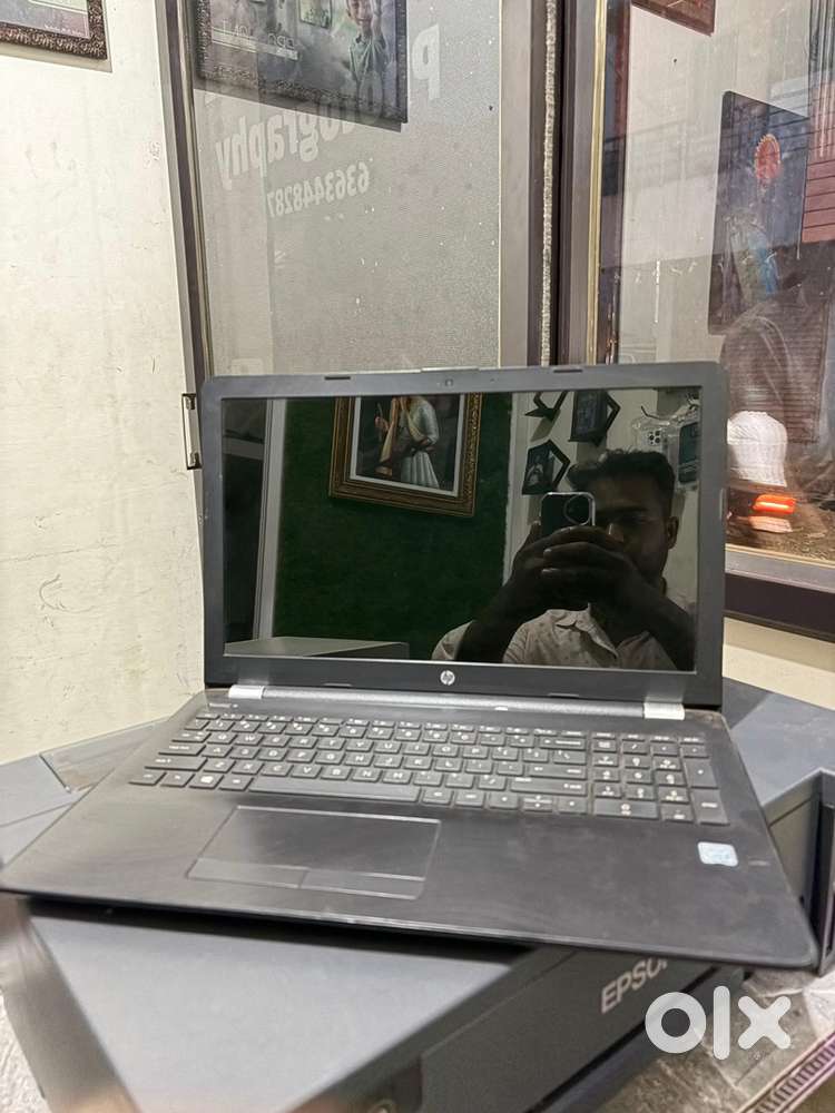 Hp laptop i3