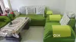 Sofa set 5 set ka sofa set hai with mirror tabel ke sath
