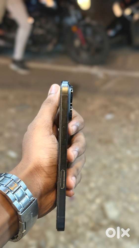 Iphone 16 for sale