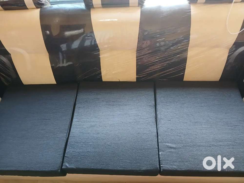 3 seater sofa