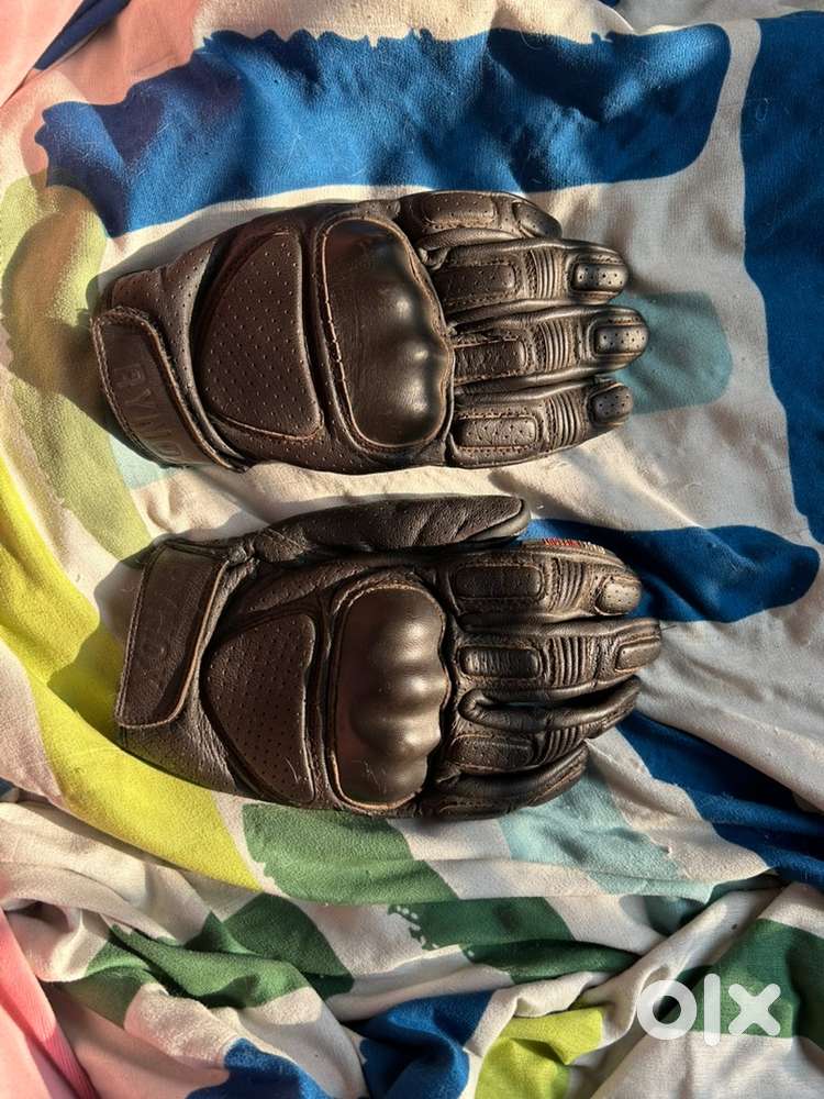 Rynox Leather Riding Gloves