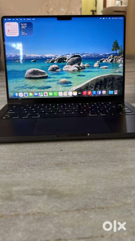 MacBook Pro 14” M3 Pro(18GB/512GB)  100% Battery  Warranty til Nov 9