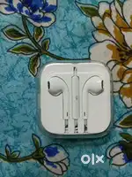 Gud condition earphones wire vale