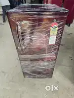 Lg single door meroon colour flower design 5 star rating refrigerator