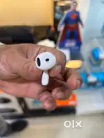 Apple Airpods4
