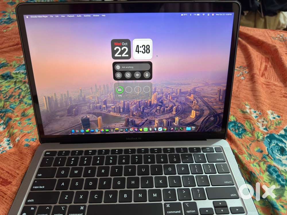 Apple MacBook Air M1 - Excellent Condition