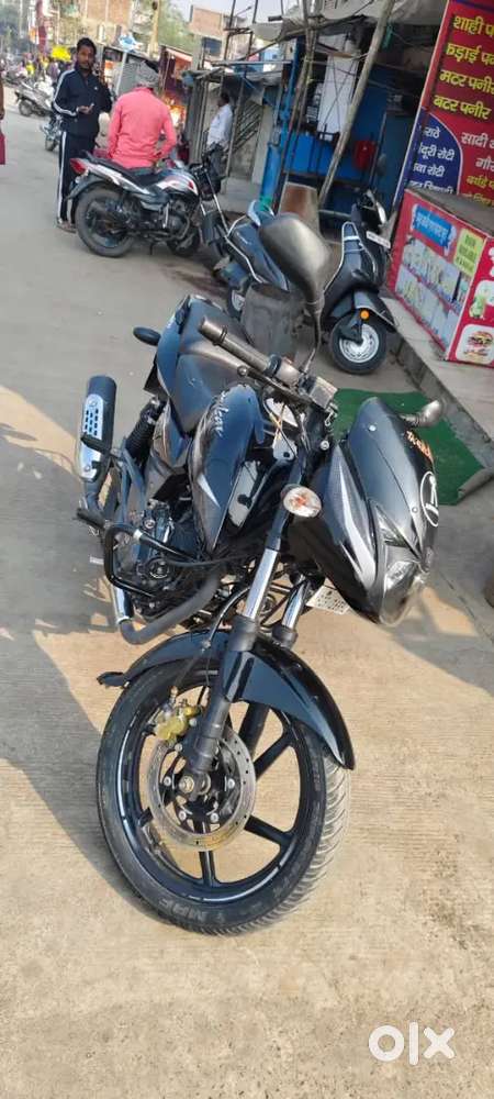 2018 model sirf 15500 k.m. chali hai
