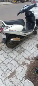 Hero pleasure