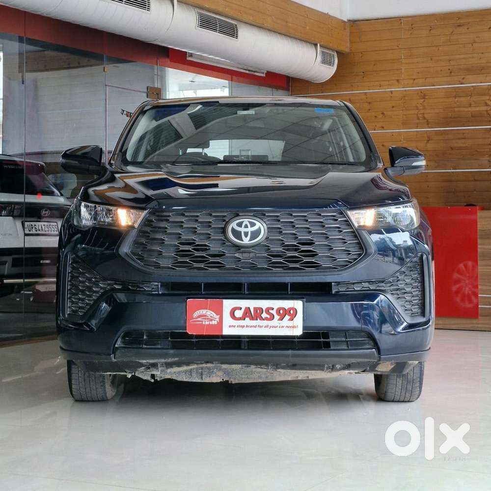 Toyota Innova Hycross 2.0 GX 7 STR, 2023, Petrol