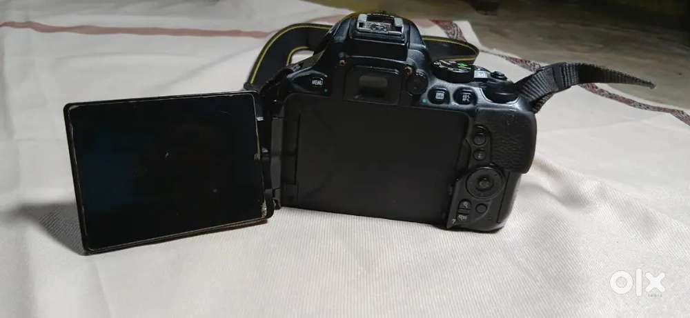 Pv100 video camera nikon d5600 photo camera