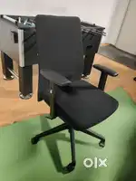 Used chairs 200 pieces
