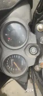 Honda shine first owner less driven
