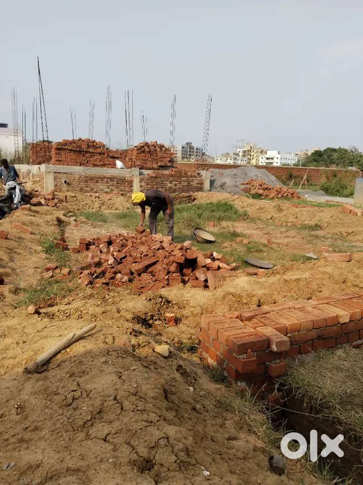 Residential plot behind Birsa munda park