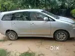 Toyota Innova 2009