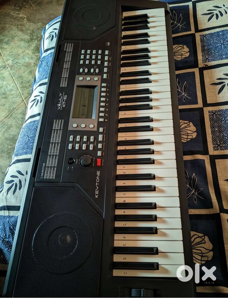 Vault KT-61 Keytone Touch Sensitive 61 Keys Keyboard Black Full Bundle