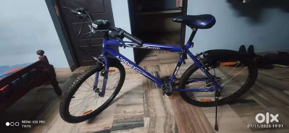 Adrenix CZ 300, 85%, Assembled 26 T, Hybrid, 21 Gear, Blue, Rigid)