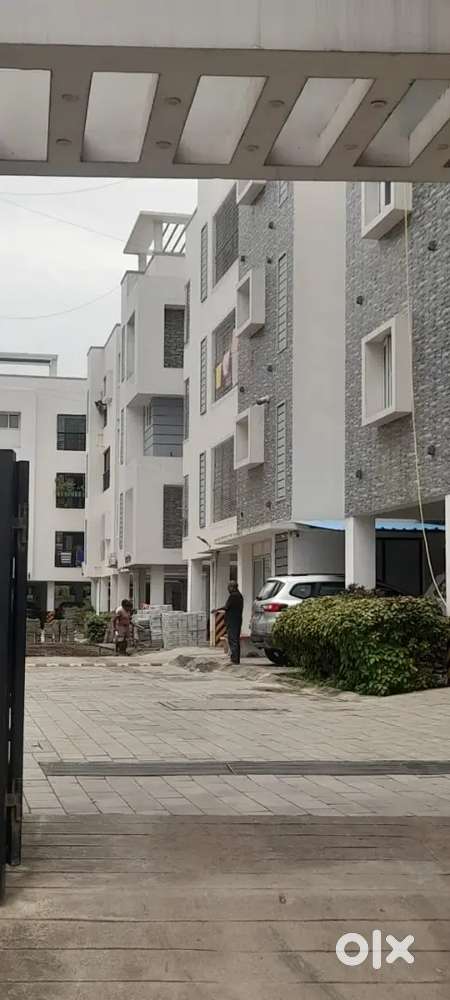 3 BHK FLAT GUINDY NEAR ALANDUR RAILWAY STATION
