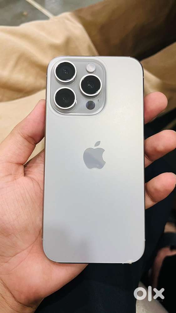 I am selling my iphone 15pro 128gb