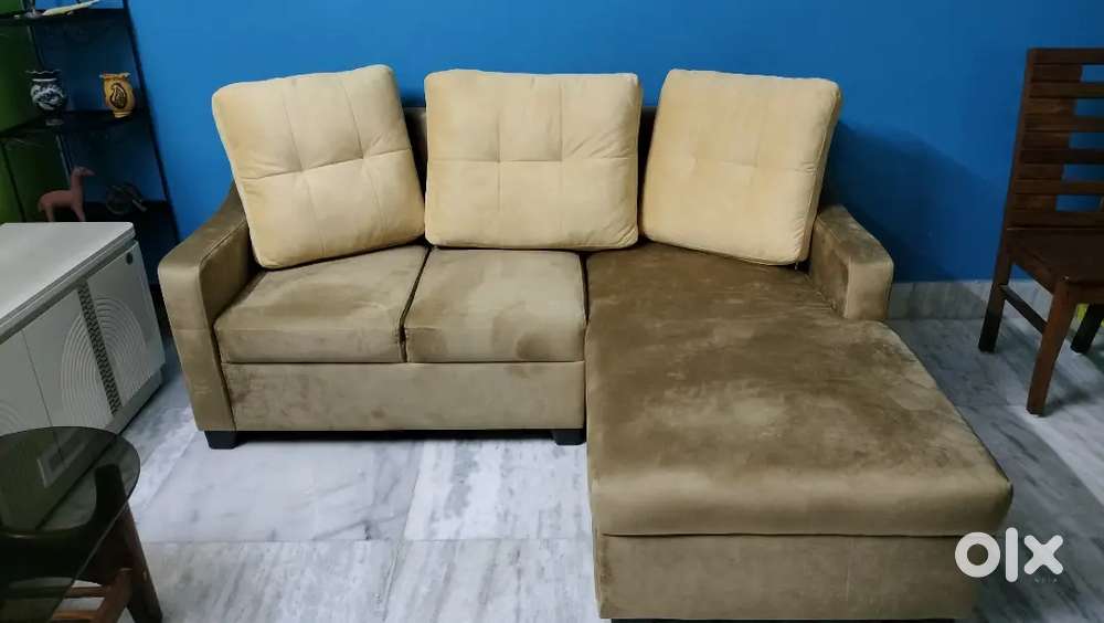 S furniture
