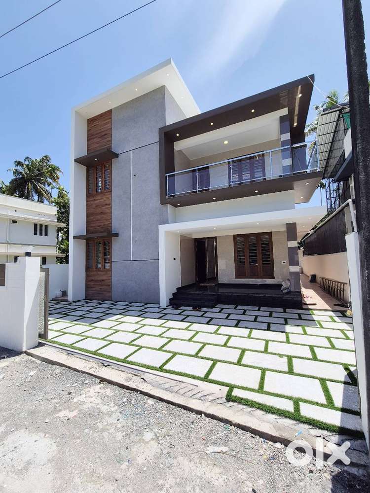 4BHK 5Cent Premium Villa for Sale – Varapuzha