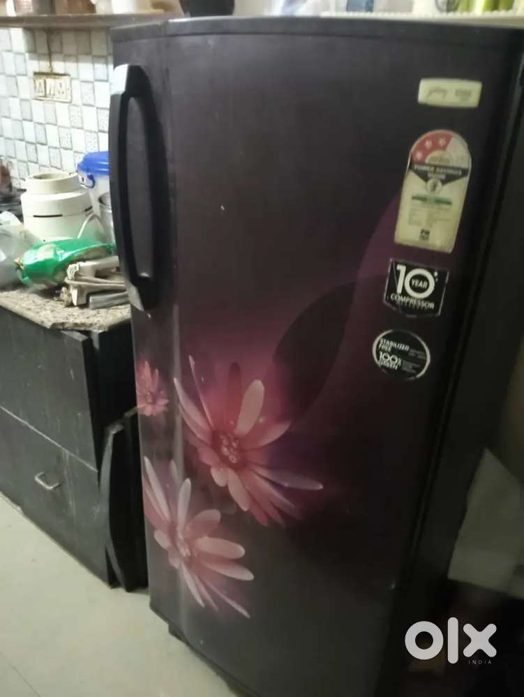 750lt fridge Godrej company