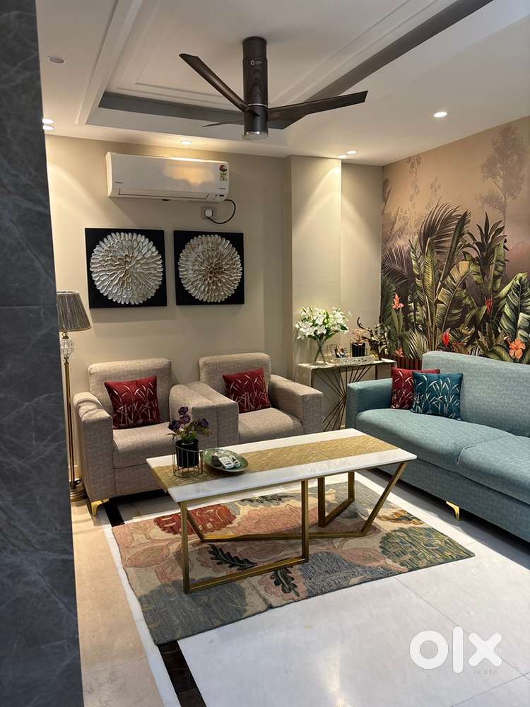 Home cooked veg. food, 24X7 security