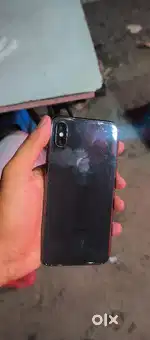 Iphone X ( 64 gb storage )