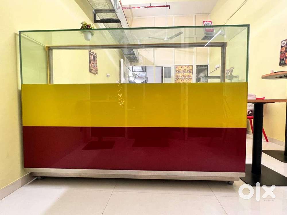 Heavy duty 6months old SS/Glass 6 compartments Bain Marie with storage